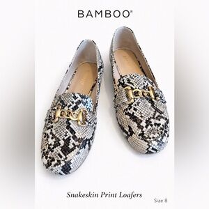 BAMBOO Snakeskin Pattern Loafers with Gold Chain New